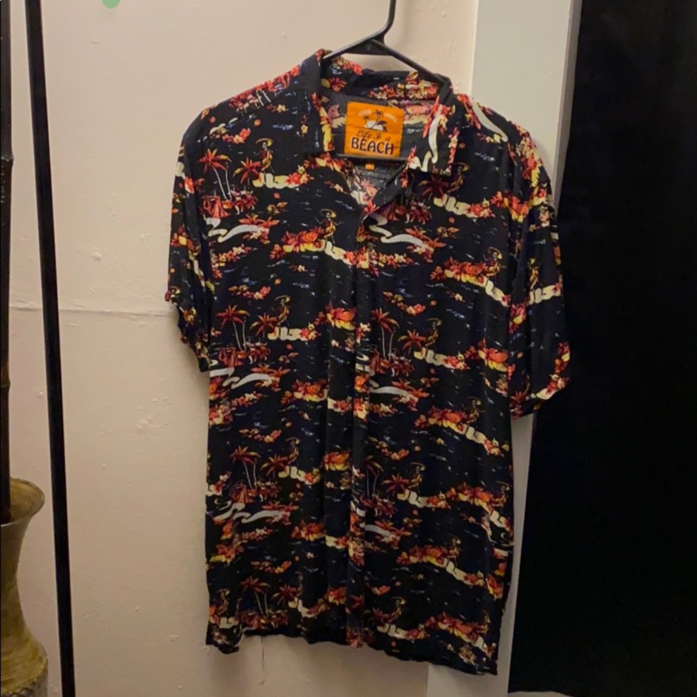 Life is a beach Hawaiian collared shirt size L